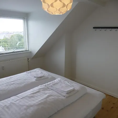 Bright 1-bedroom At Frederiksberg Apartmán *