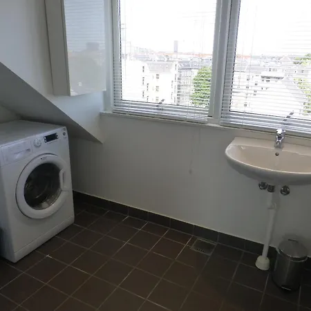 Bright 1-bedroom At Frederiksberg * Kodaň